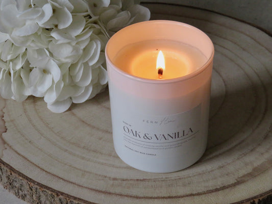 Oak & Vanilla Soy Wax Candle - Frosted Glass