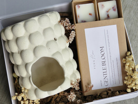 BOTANICAL Melt Gift Set - Soy Wax Melts and Ceramic Burner